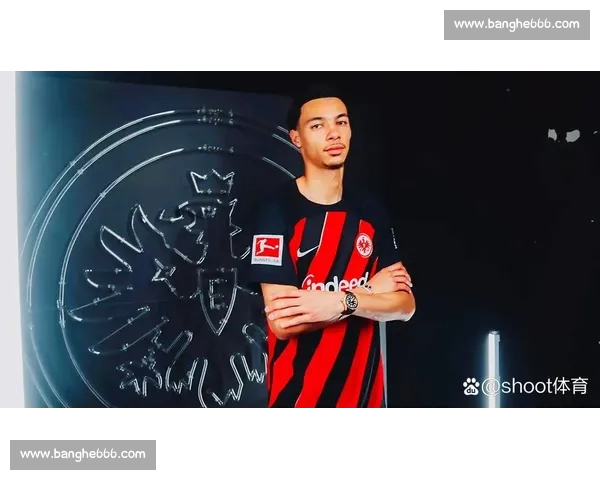 曼联锋线转向！埃基蒂克天价令红魔锁定 5000 万欧新目标